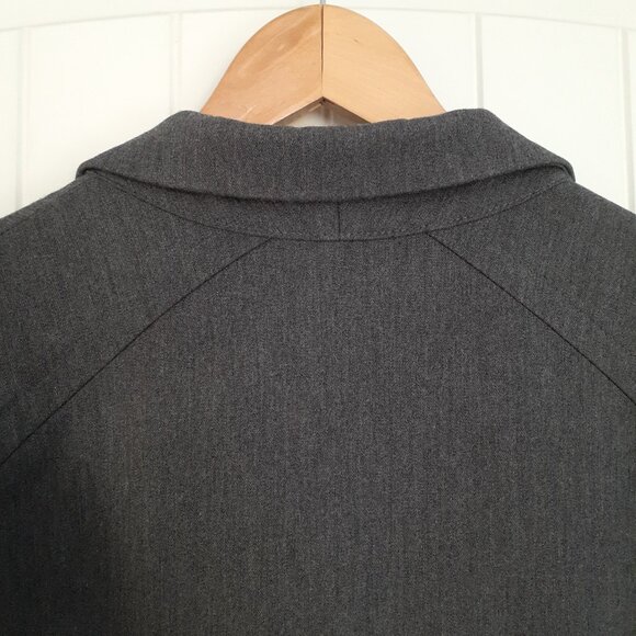 Eddie Bauer Women's Travex Travel 2-Button Blazer Gray Size 8T Tall - Picture 8 of 15